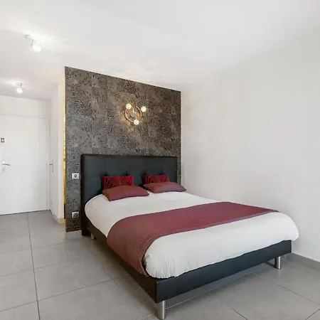 Апартаменты Le Wildly Luxe - Terrasse - Garage - Heliopolis Village Naturiste *